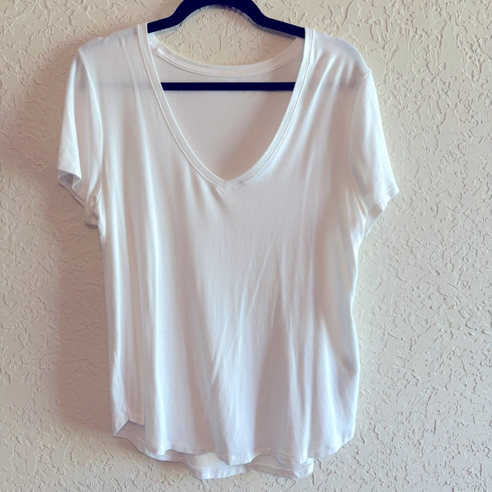 Abercrombie & Fitch V Neck Size Large